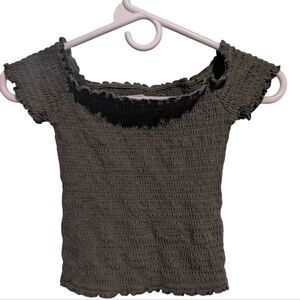 Hollister Off the‎ Shoulder Smocked Crop Top Size XSmall